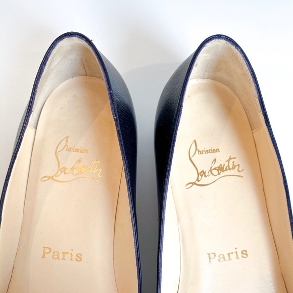 Authentic CHRISTIAN LOUBOUTIN Ballet Bow Flats - Picture 5 of 8